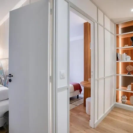 Beautiful 3 Bedrooms Near Eiffel Tower