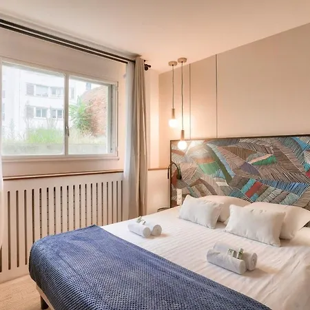 Beautiful 3 Bedrooms Near Eiffel Tower Апартаменты