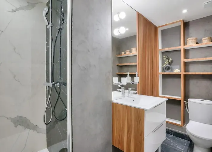Beautiful 3 Bedrooms Near Eiffel Tower Apartament *