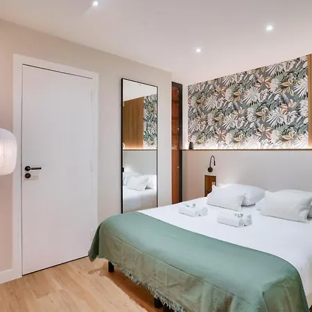 Beautiful 3 Bedrooms Near Eiffel Tower Párizs